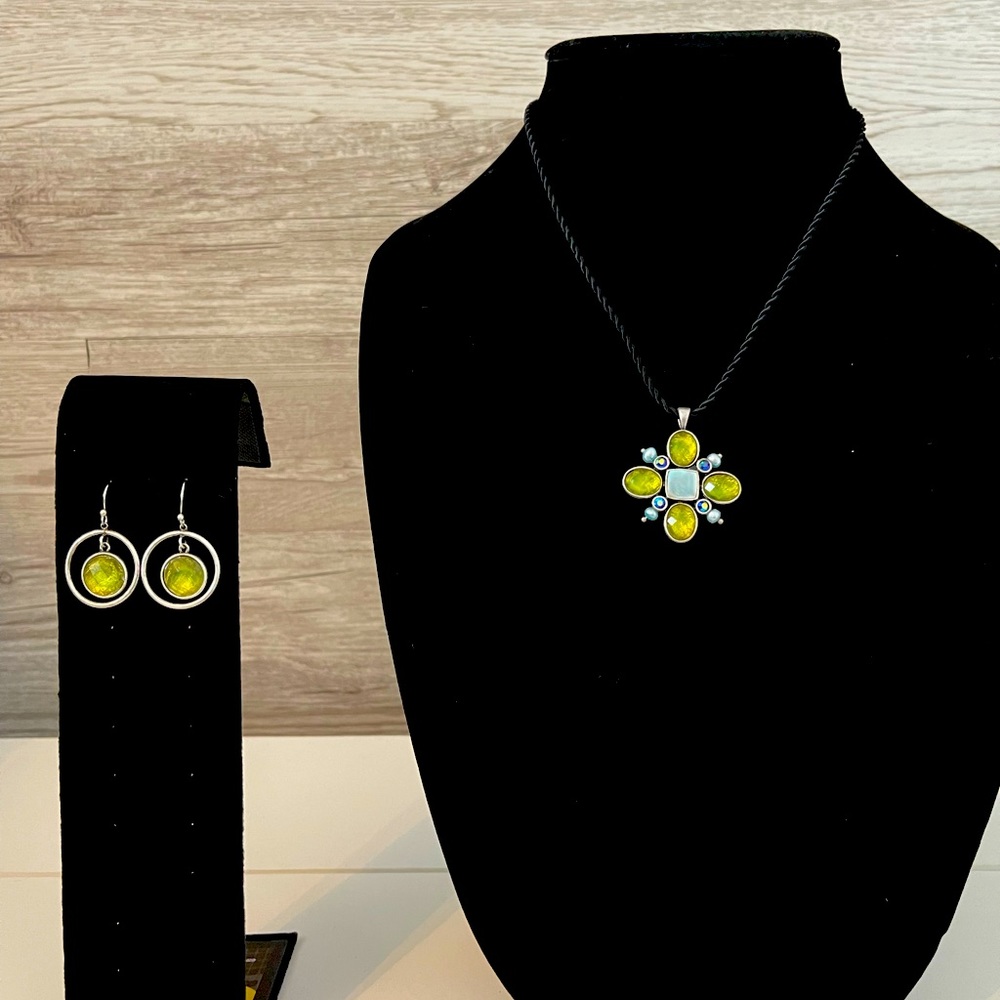 Lia Sophia Necklace and Earring set with Mother of Pearl